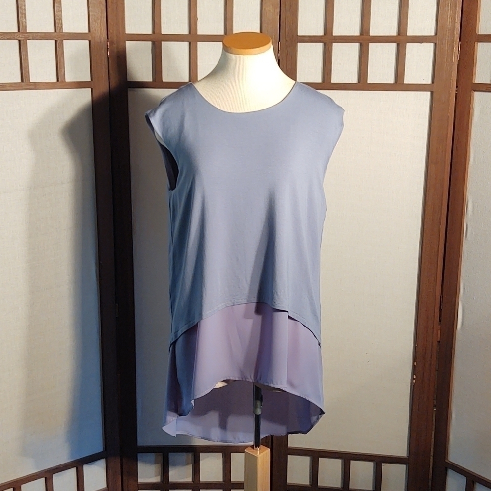 Vince Camuto Double Layer Tunic Top Sz M